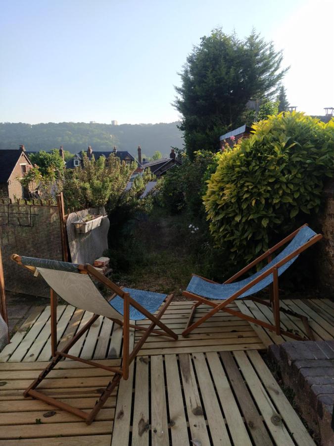 Le Nid Normand Avec Terrasse - Stationnement Facile Et Gratuit - 5 Min Seine Apartment Deville-les-Rouen Exterior photo